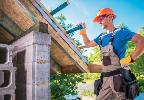 construction-site-worker-P36CXKN-2.jpg